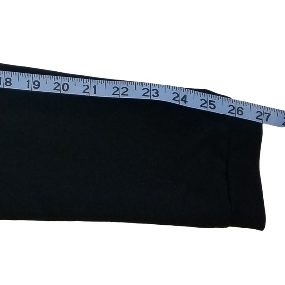 Puma Training Urban Cropped Hoodie Black and White Women's Size Medium - Picture 14 of 15